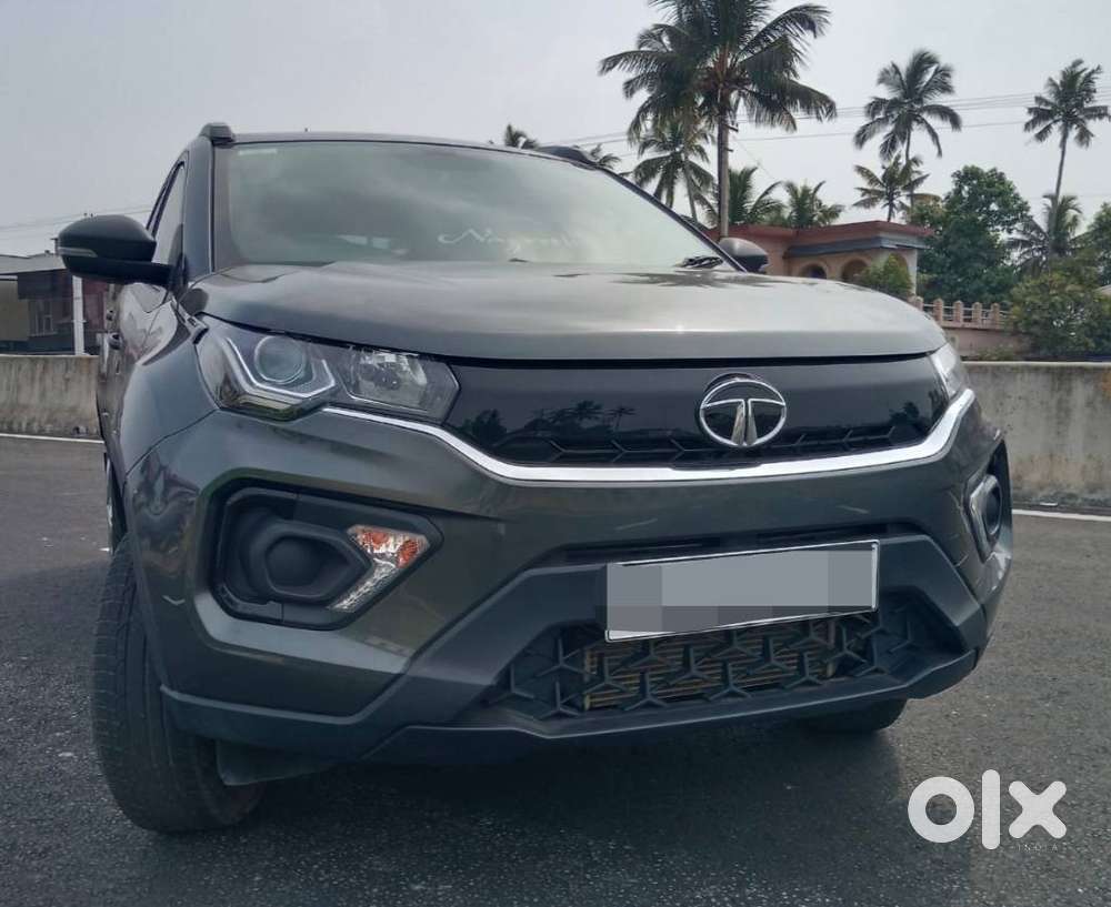 Tata Nexon 1.2 Revotron Xm (s), 2022, Petrol
