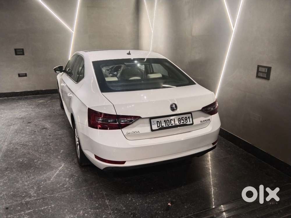 Skoda Superb Lk 1.8 Tsi At, 2019, Petrol