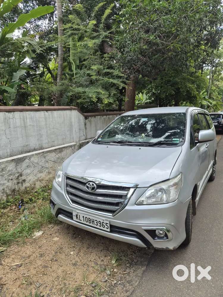 Toyota Innova 2.5 G4 2014