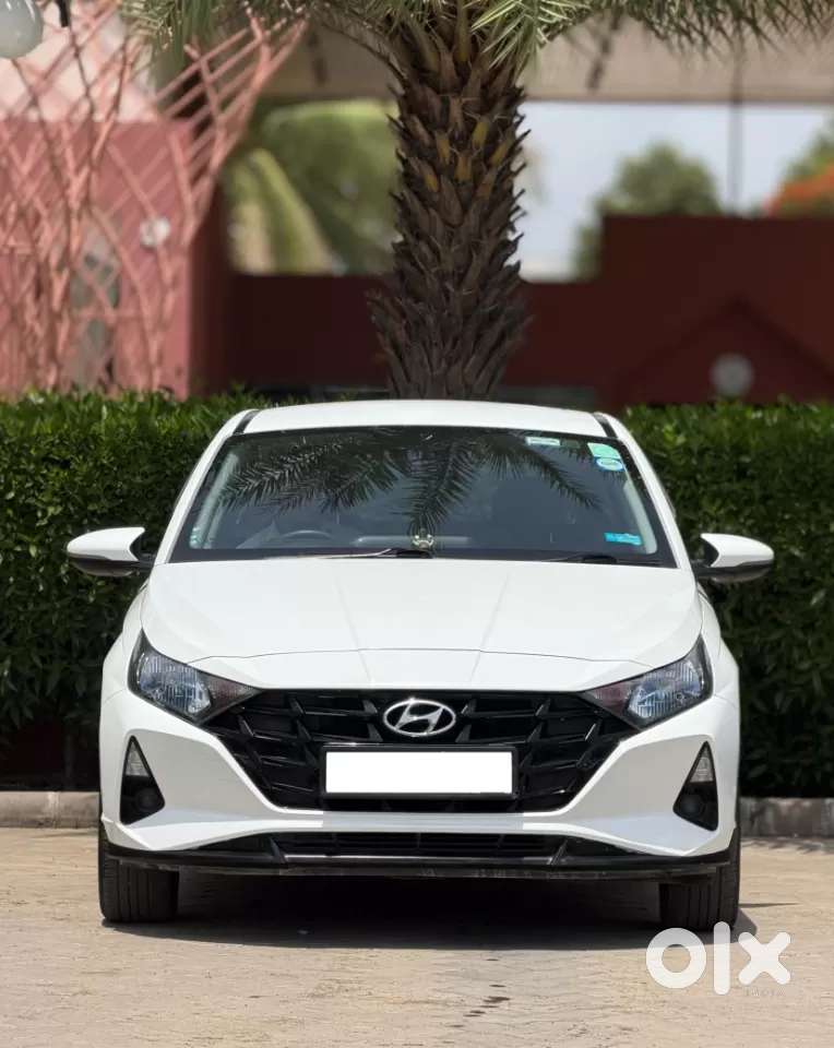 Hyundai I20 Sportz 1.2 Ivt, 2022, Petrol