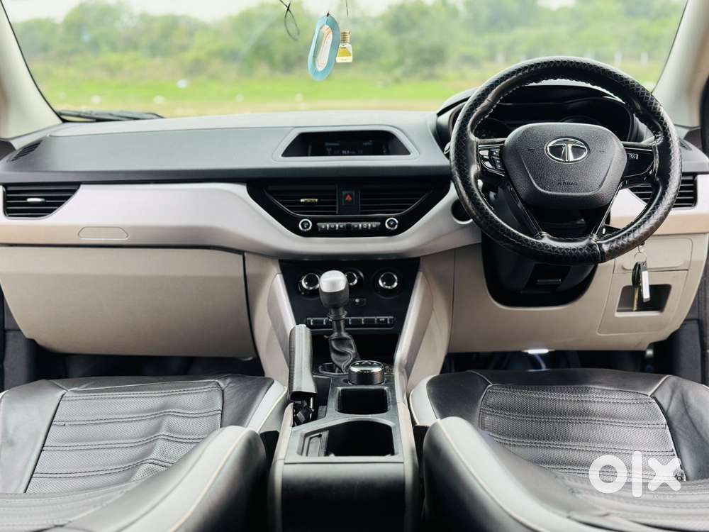 Tata Nexon 1.2 Revotron Xm (s), 2019, Petrol