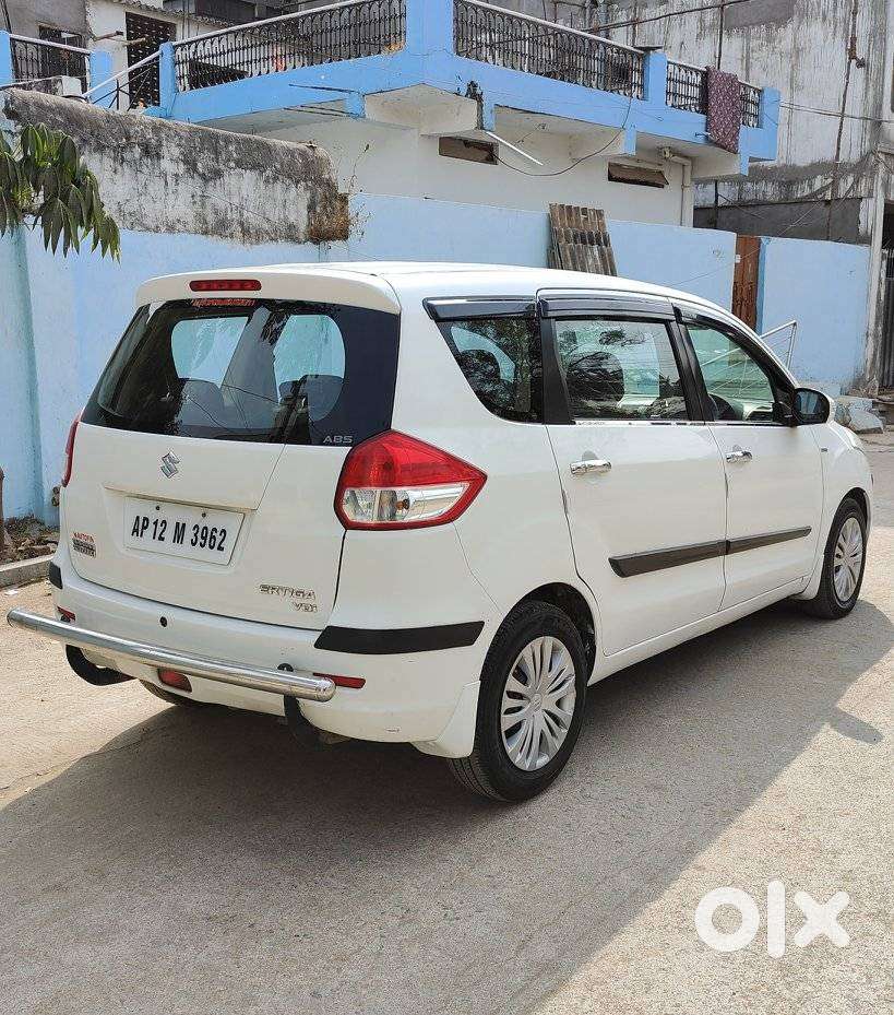 Maruti Suzuki Ertiga 2012-2015 Vdi, 2013, Diesel