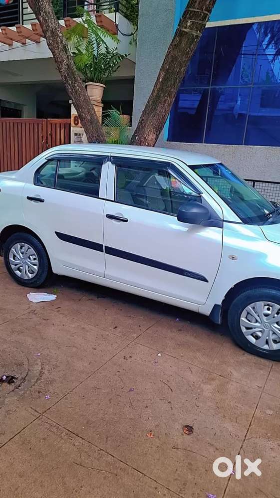 Maruti Suzuki Dzire 1.2 Vxi Cng, 2022, Cng & Hybrids