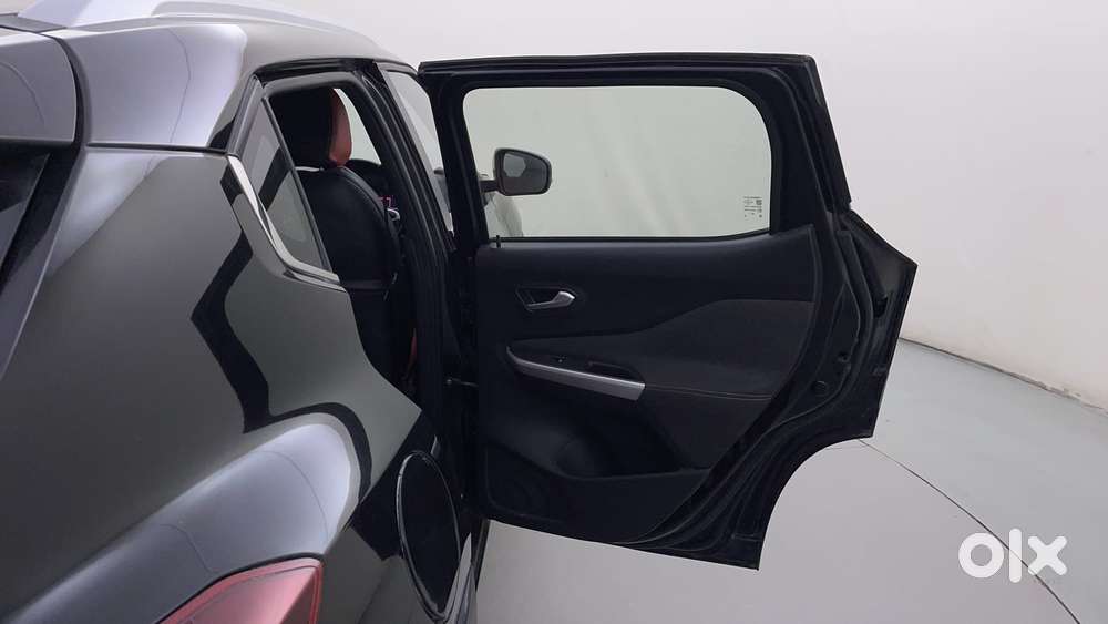 Nissan Magnite 1.0 Xv Premium Turbo Cvt, 2021, Petrol