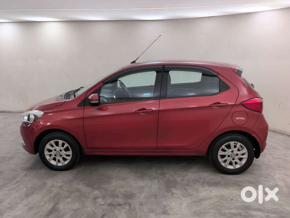 Tata Tiago Xza, 2018, Petrol