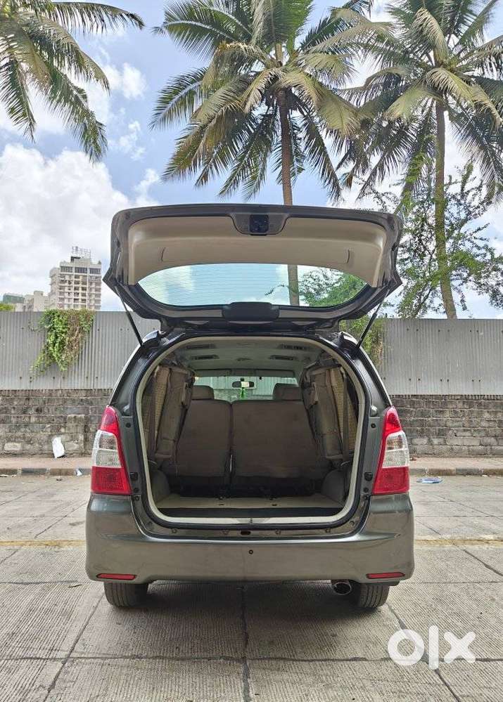 Toyota Innova 2.5 Gx 8 Str, 2010, Diesel