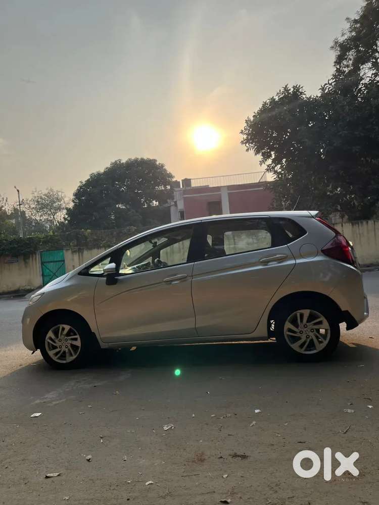 Honda Jazz V Cvt, 2015, Petrol