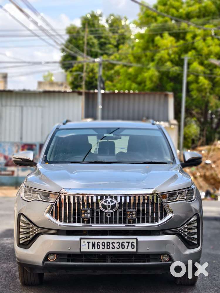 Toyota Innova Hycross 2.0 Vx Hybrid 7 Str, 2023, Petrol