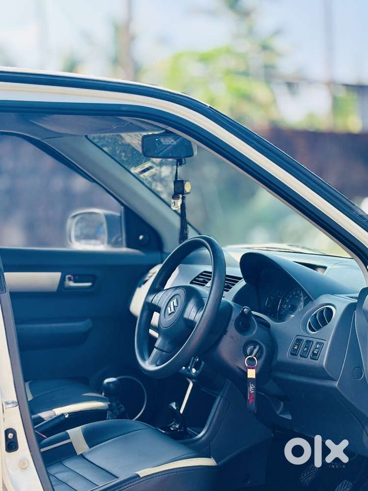 Maruti Suzuki Swift Dzire Vdi Bsiv, 2010, Diesel