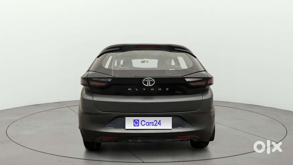 Tata Altroz 1.2 Xe, 2020, Petrol