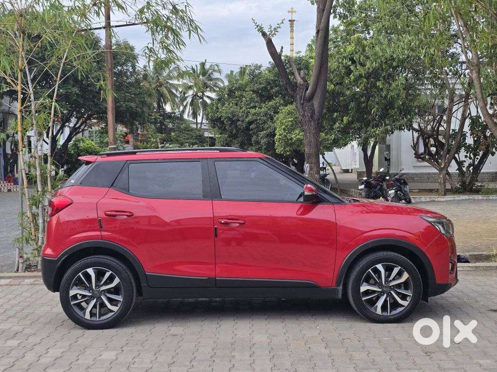 Mahindra Xuv300 W8 (o) 1.5 Diesel Amt, 2020, Diesel