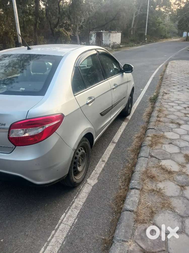 Tata Zest 2016 Cng & Hybrids 80000 Km Driven