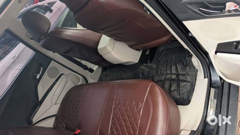 Mahindra Xuv300 W8 Diesel, 2023, Diesel