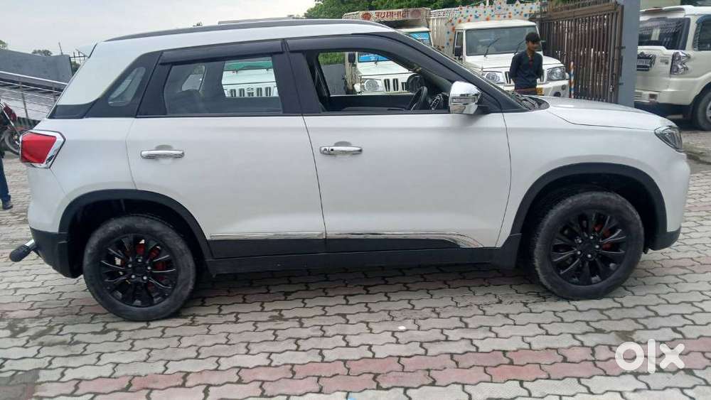 Maruti Suzuki Brezza 1.5 Zxi Plus At Smart Hybrid, 2021