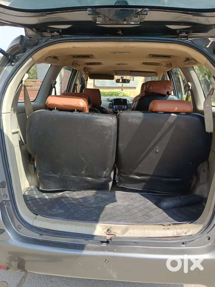 Toyota Innova 2.5 G (diesel) 7 Seater, 2009, Diesel