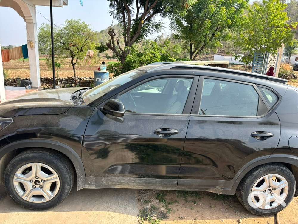 Kia Sonet Petrol 2025