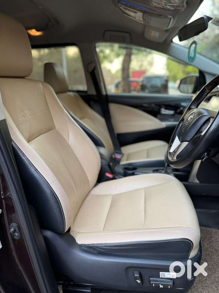 Toyota Innova Crysta 2.8z Automatic, 2020, Diesel