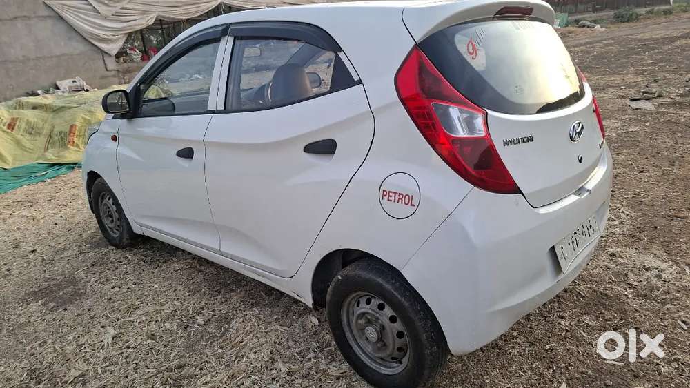 Hyundai Eon 2013 Petrol Well Maintained