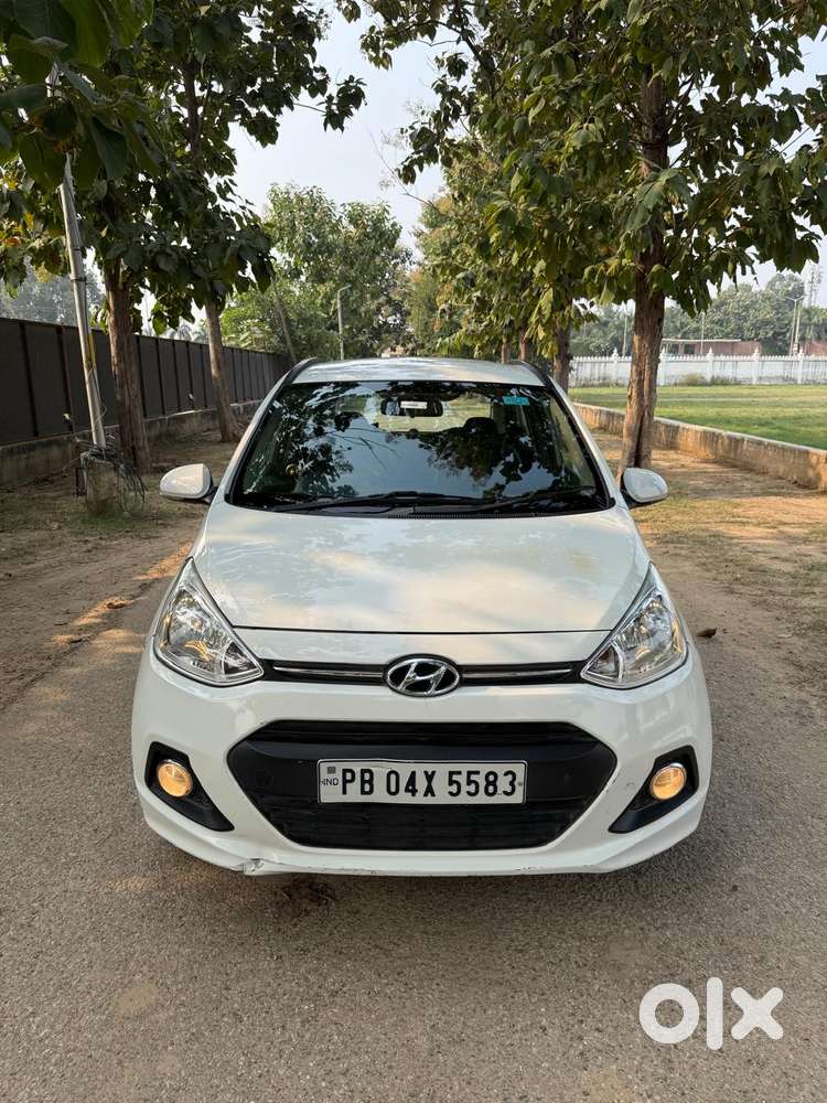 Hyundai Grand I10 2013-2016 Sportz, 2016, Petrol