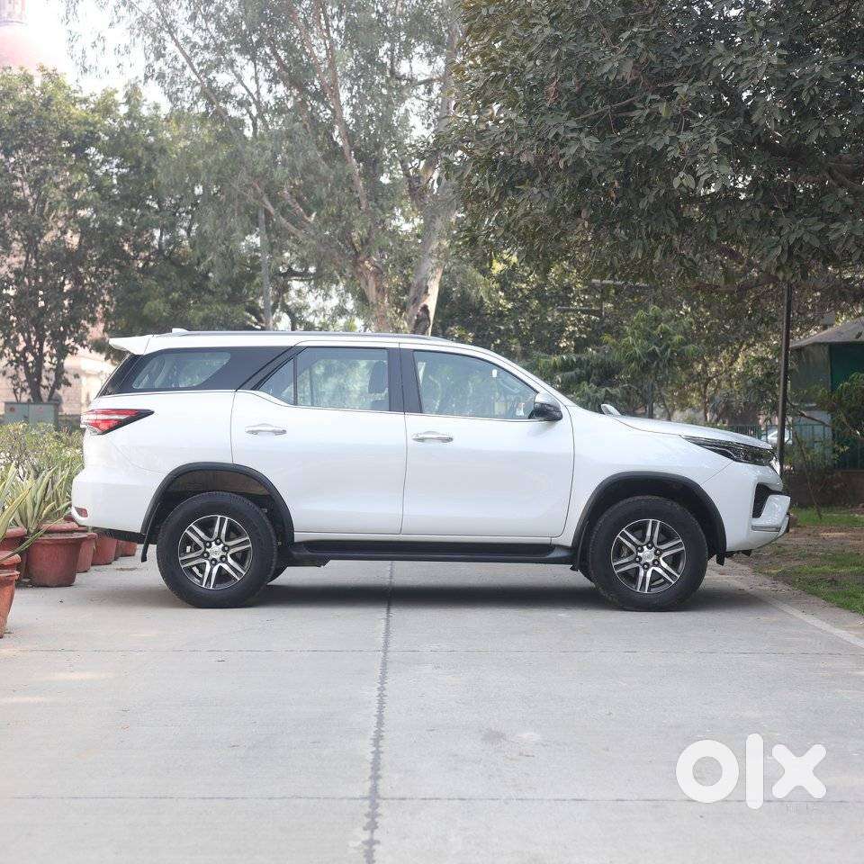Toyota Fortuner 4x2 At 2.8 Diesel, 2023, Diesel