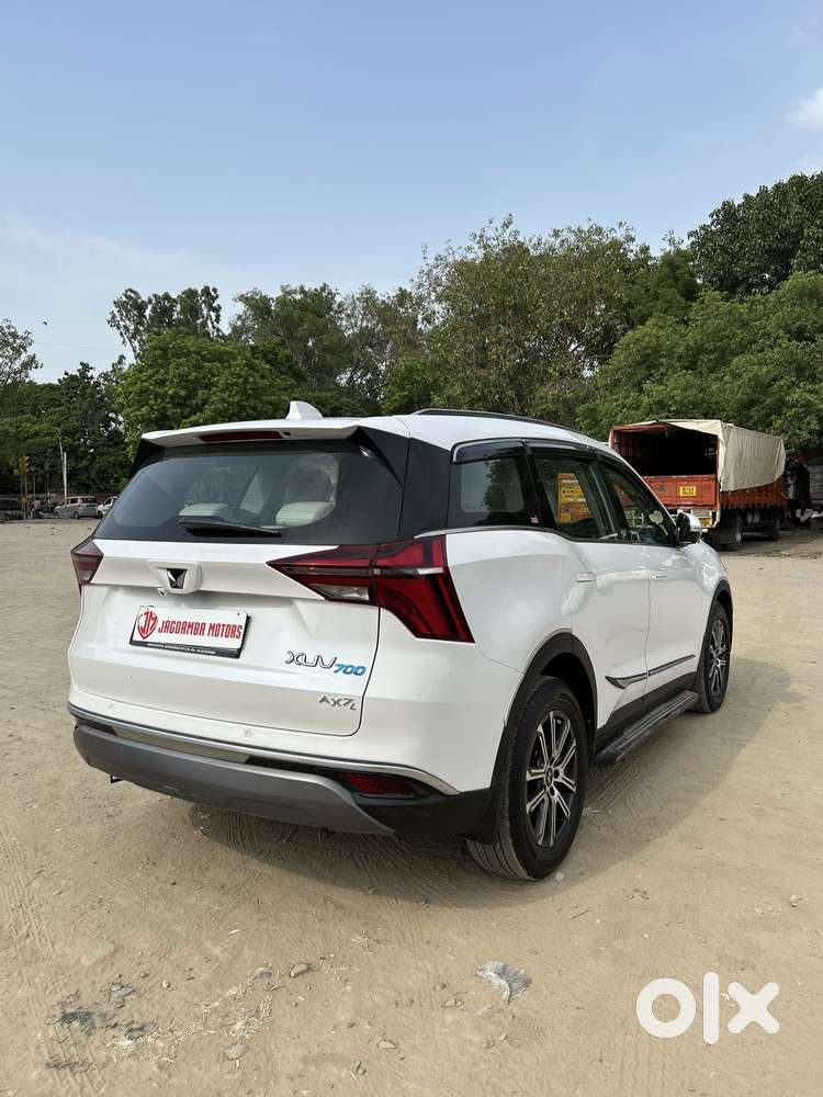 Mahindra Xuv700 2.0 Ax 7 Petrol At Luxury Pack Str, 2023, Petrol