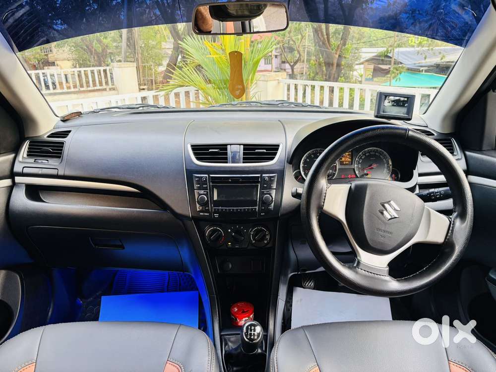 Maruti Suzuki Swift Vxi Optional, 2017, Petrol