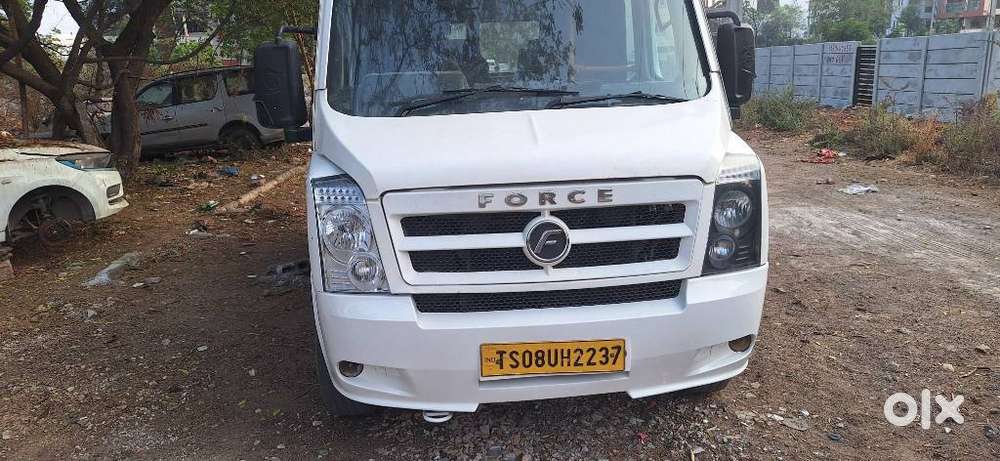 Force Motors Trax Cruiser 12 Str Ac, 2019, Petrol