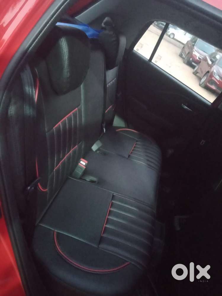 Maruti Suzuki New-gen Swift Petrol 3700 Km Driven