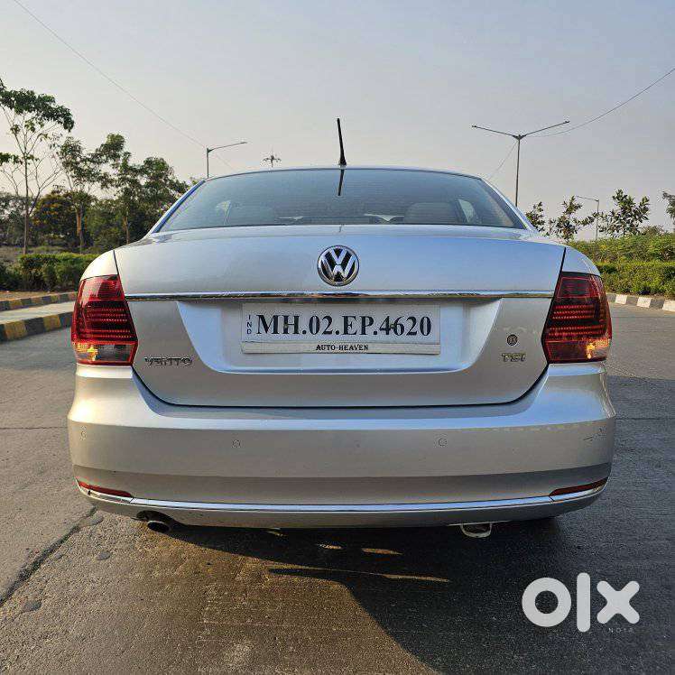 Volkswagen Vento 1.2 Highline Plus At 16 Alloy, 2017, Petrol