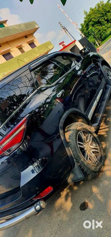 Toyota Fortuner 4x2 At 2.8 Diesel, 2022, Diesel