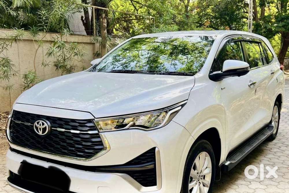 Toyota Innova Hycross 2.0 Vx (o) Hybrid 8 Str, 2023, Electric