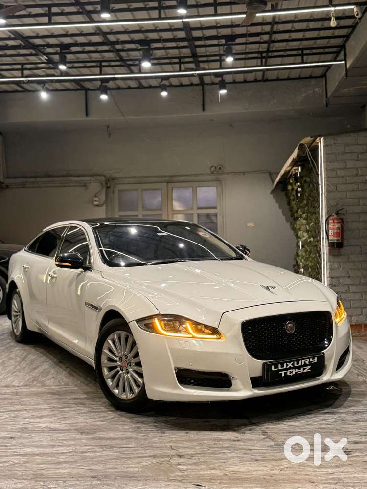 Jaguar Xj 2.0l Portfolio, 2019, Petrol