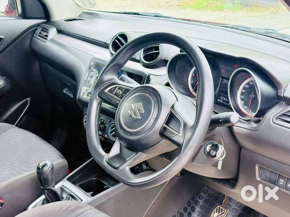 Maruti Suzuki Swift Vvt Vxi, 2021, Petrol