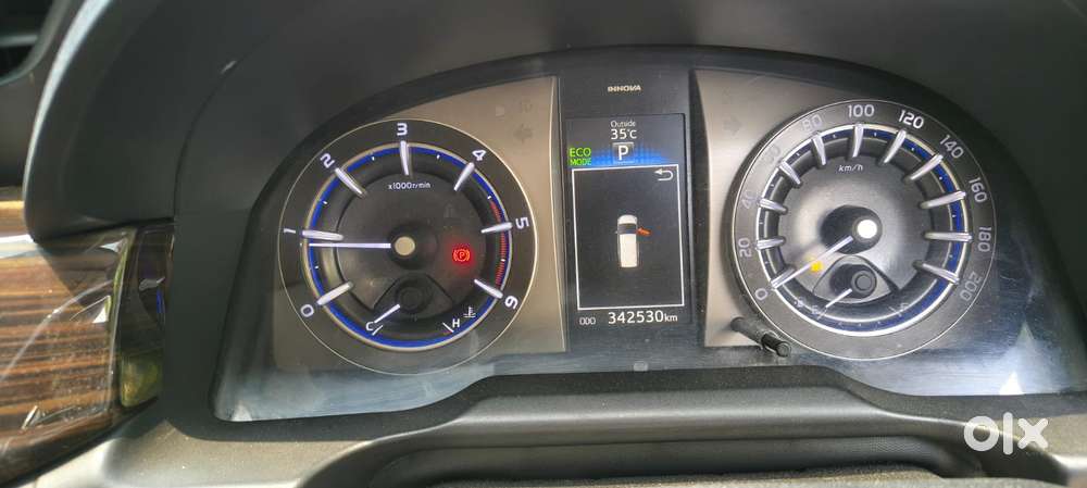 Toyota Innova Crysta 2.8 Zx At, 2017, Diesel