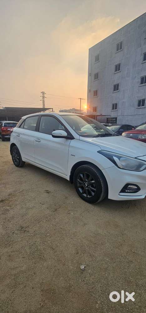 Hyundai I20 Petrol Asta, 2018, Petrol