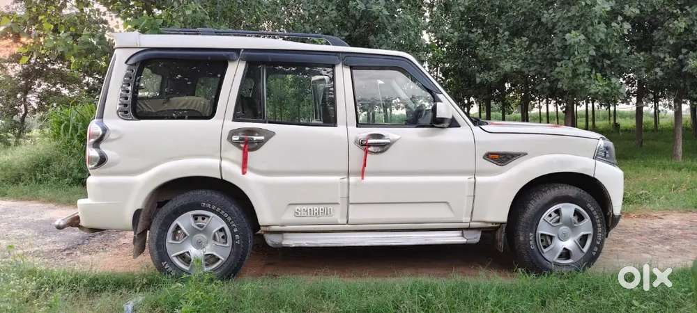 Mahindra Scorpio Classic 2018 Diesel 130000 Km Driven