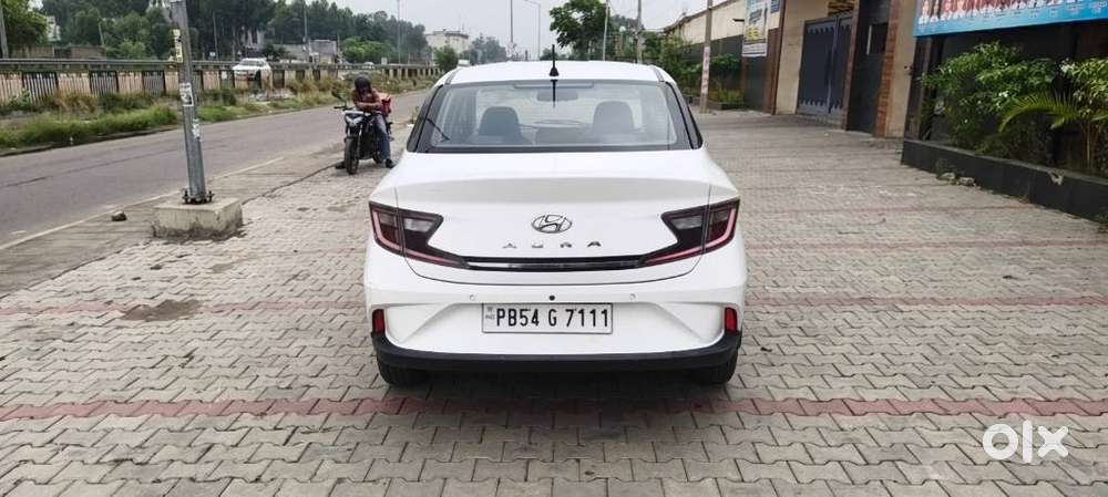 Hyundai Aura 1.2 S Petrol Amt, 2021, Petrol