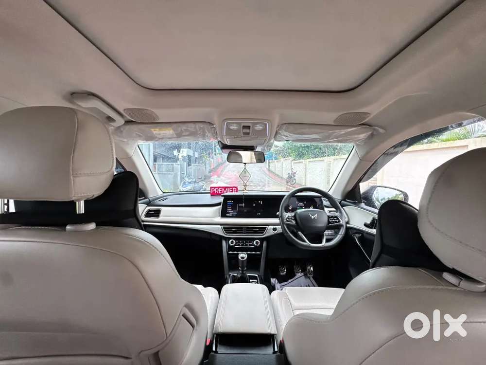 Mahindra Xuv700 2024 Diesel 7-seater