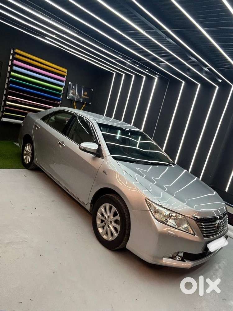 Toyota Camry 2.5 G Petrol Automatic 2014