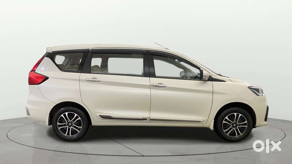 Maruti Suzuki Ertiga Zxi Plus Shvs, 2022, Petrol