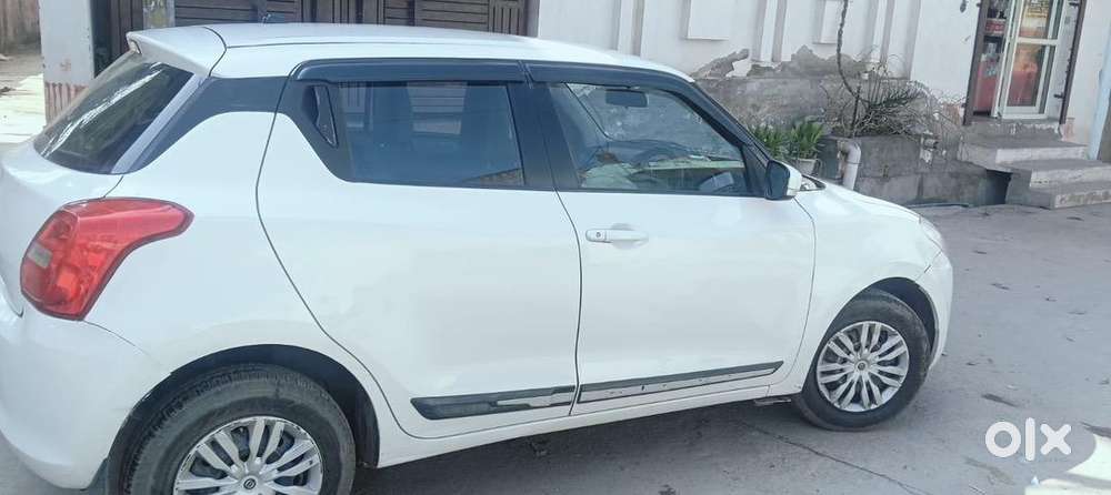 Maruti Suzuki New-gen Swift 2019 Cng & Hybrids Well Maintained