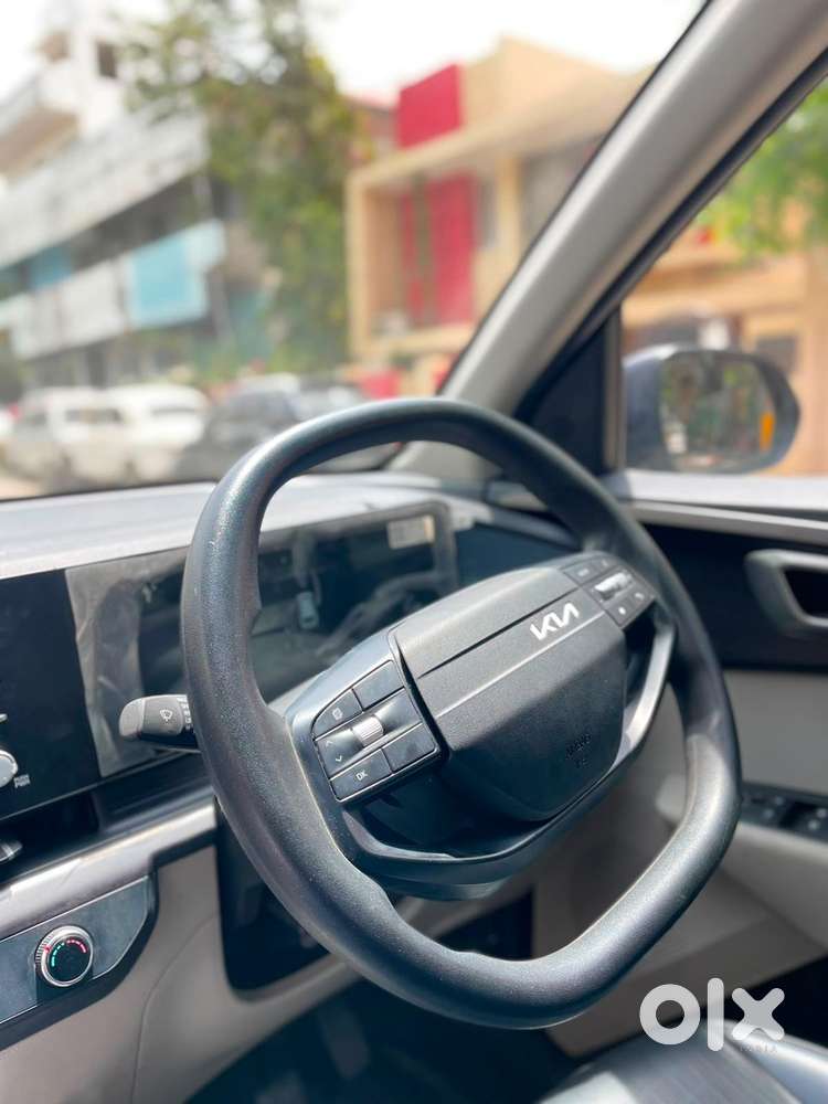 Kia Carens 2025 G 1.5 6mte (o) 7 Seater