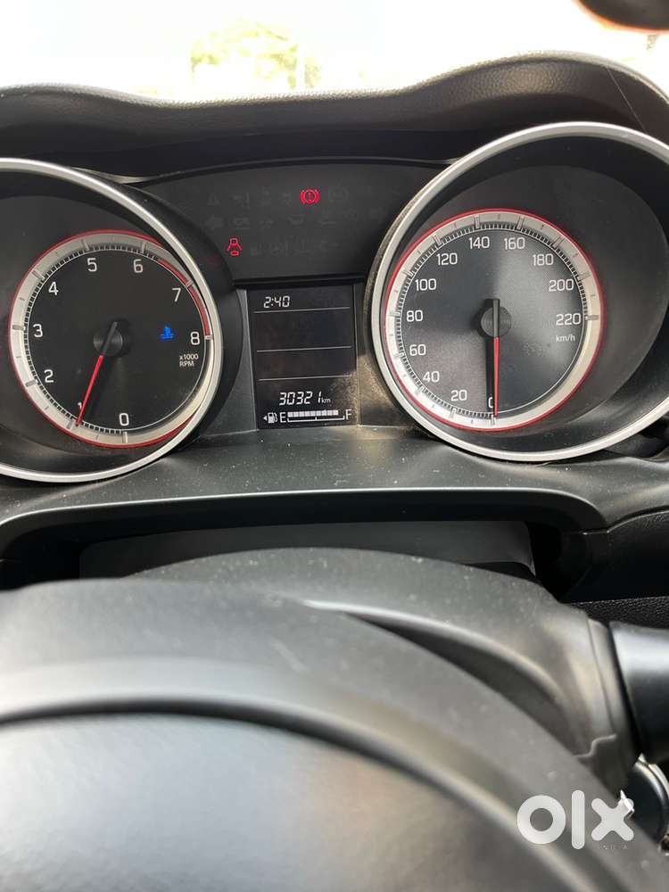 Maruti Suzuki Swift Vxi 2019