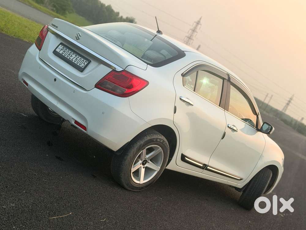 Maruti Suzuki Swift Dzire Amt Zxi Plus, 2022, Petrol