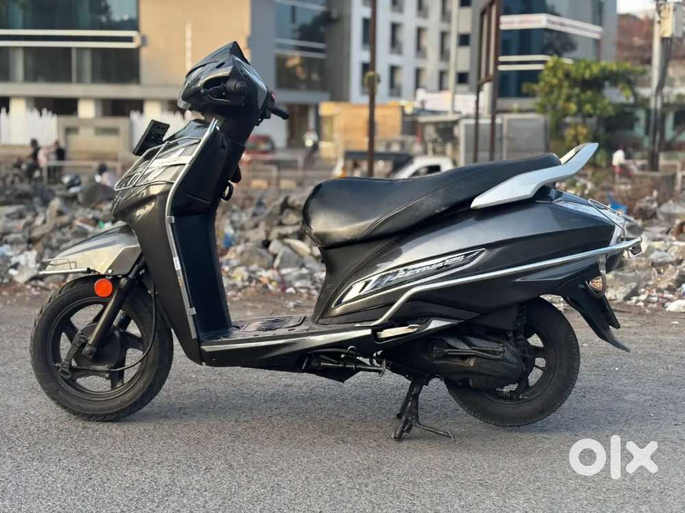 Heavy Grey Metallic 2021 Honda Activa 125 Heavy Grey Metallic