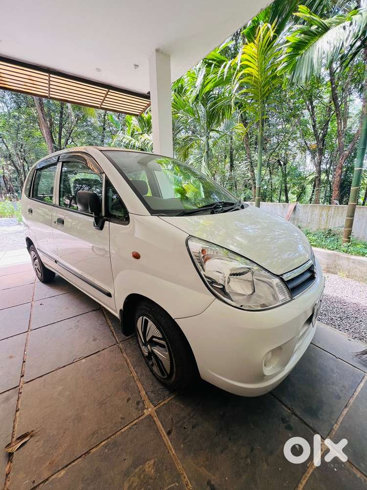 Maruti Suzuki Zen Estilo 09-2010