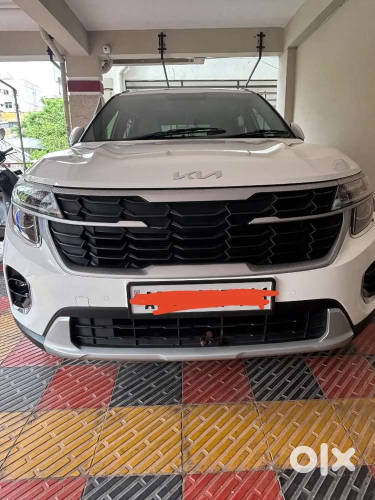 Kia Seltos Htk Plus Petrol Manual (2023 Facelift )  17042kms Driven