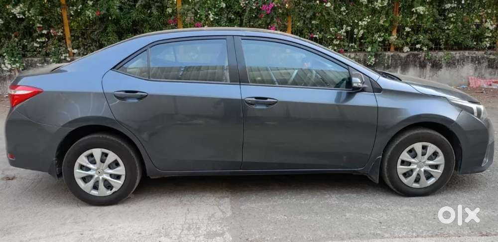 Toyota Corolla Altis 1.8 Js, 2014, Petrol
