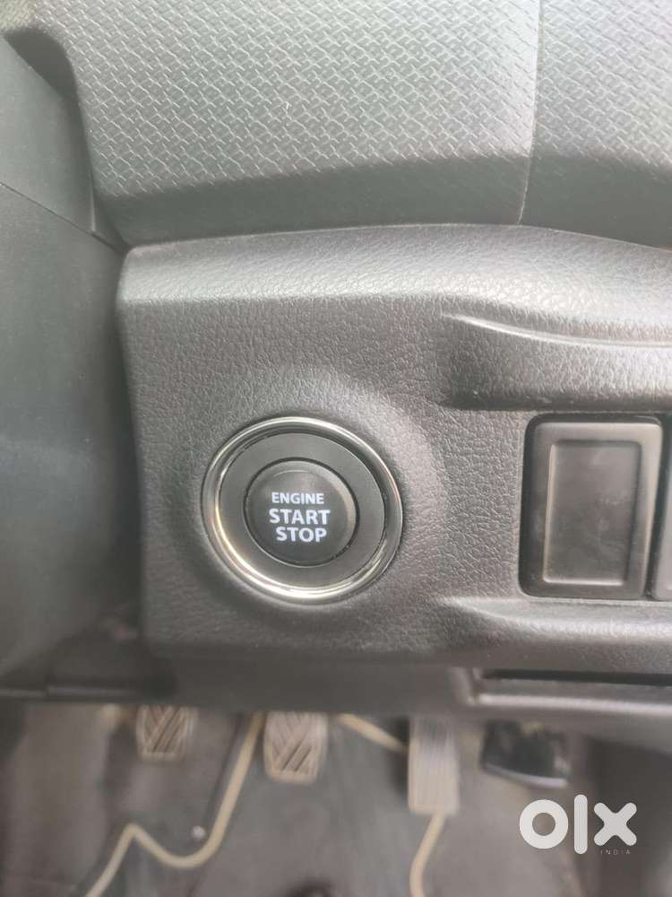 Maruti Suzuki Swift 2020 Petrol