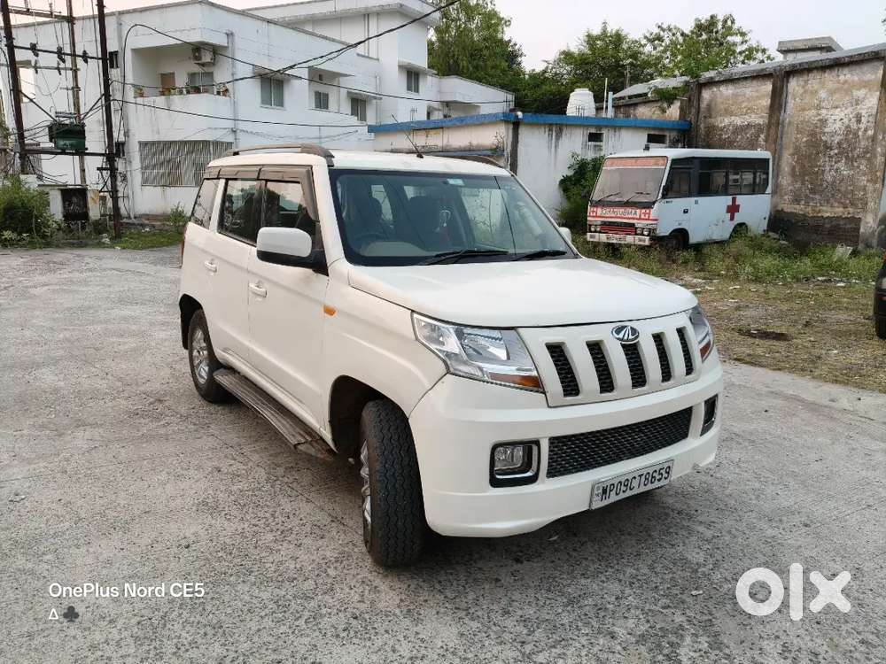 Mahindra Tuv 300 2016 Diesel Well Maintained